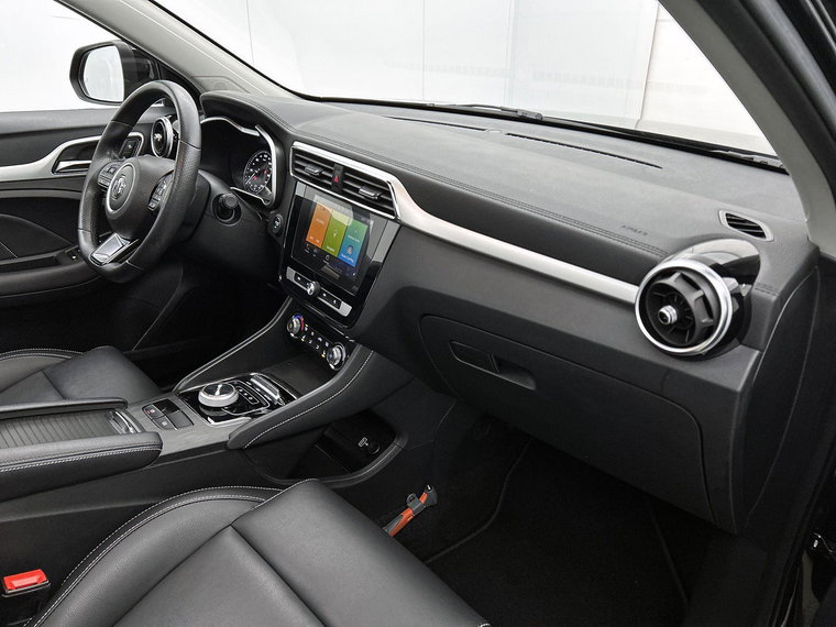 Vehicle Image 21