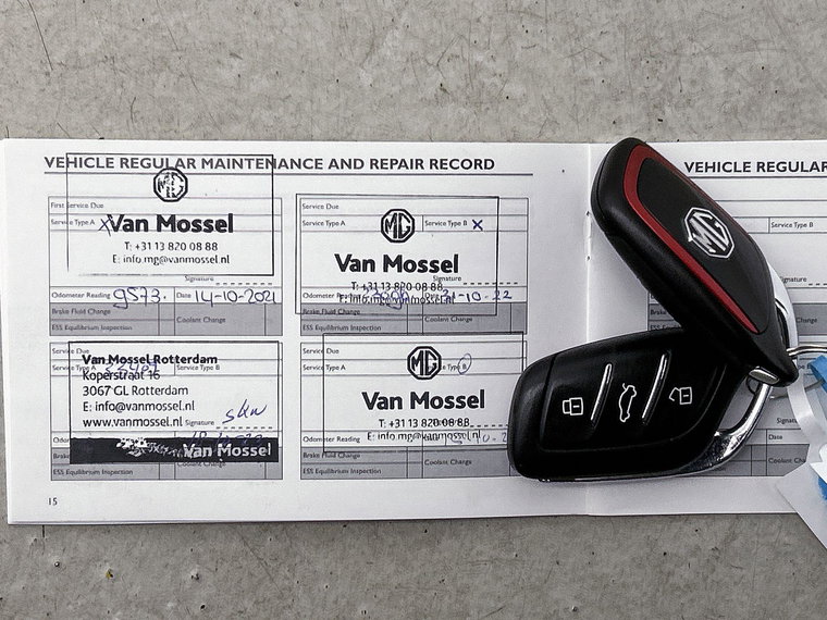 Vehicle Image 35