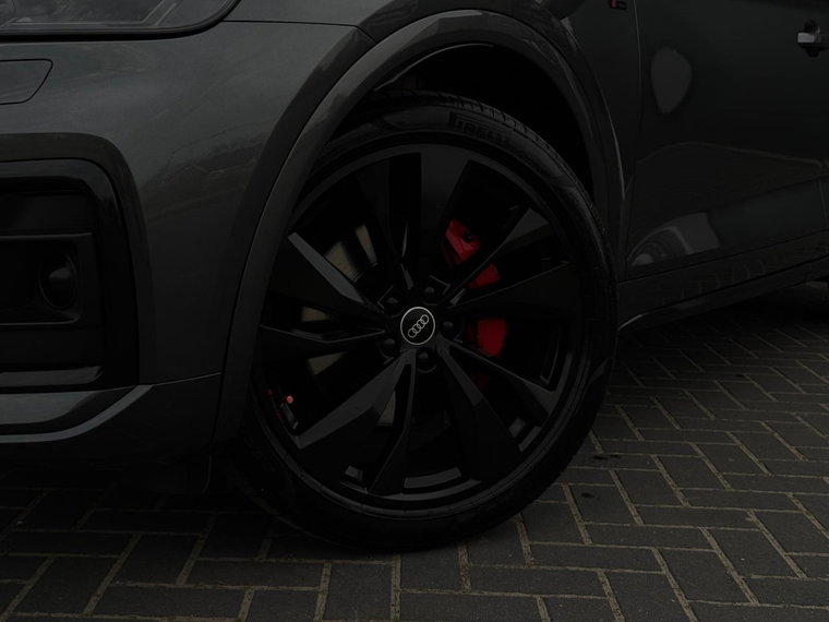 Vehicle Image 38