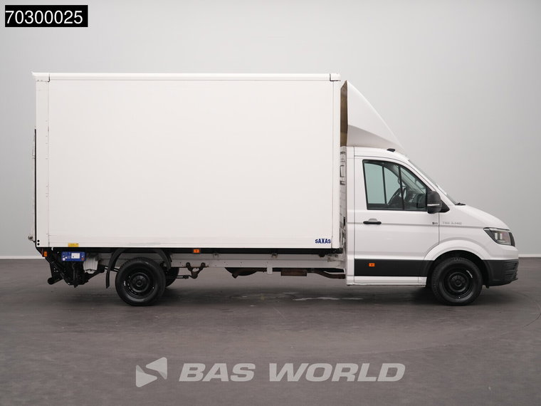 Vehicle Image 33