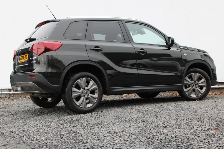 Vehicle Image 8