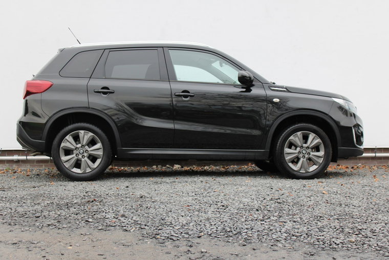 Vehicle Image 11
