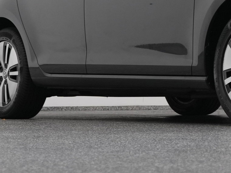 Vehicle Image 39