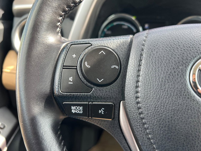 Vehicle Image 16
