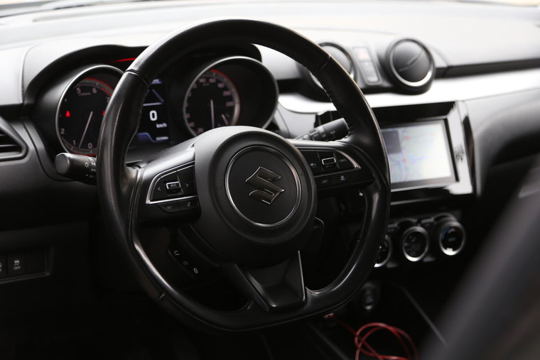 Vehicle Image 9