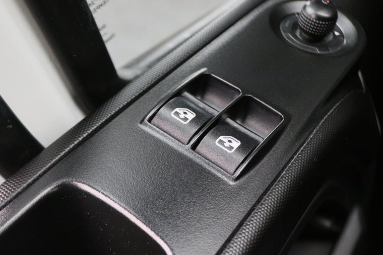 Vehicle Image 27