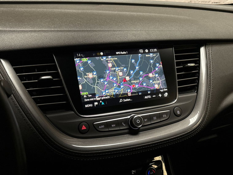 Vehicle Image 22