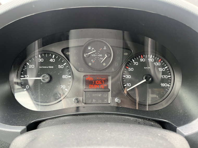 Vehicle Image 11