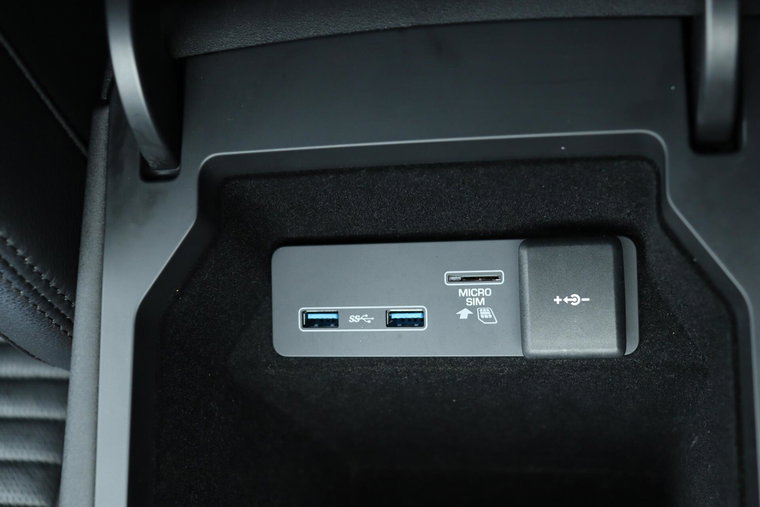 Vehicle Image 37