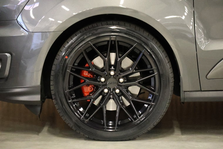 Vehicle Image 31