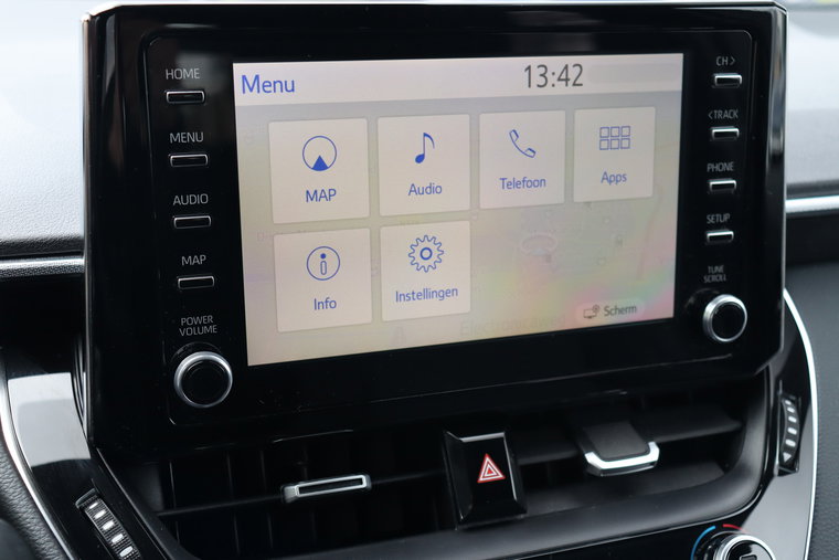 Vehicle Image 15