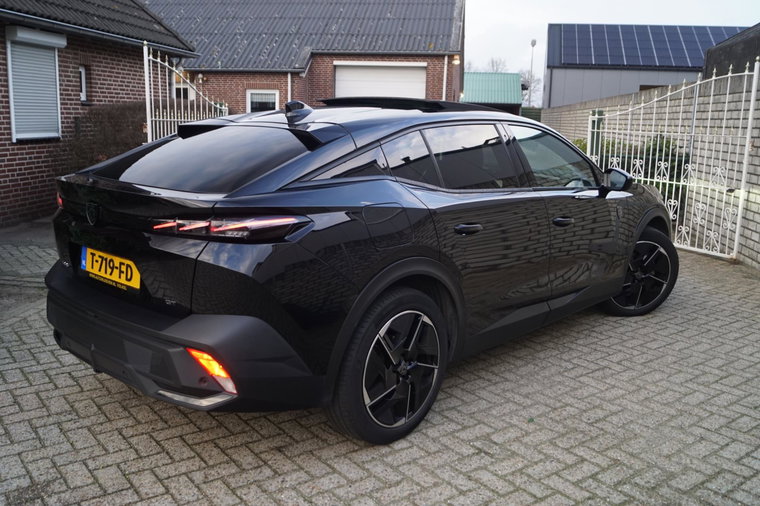 Vehicle Image 48
