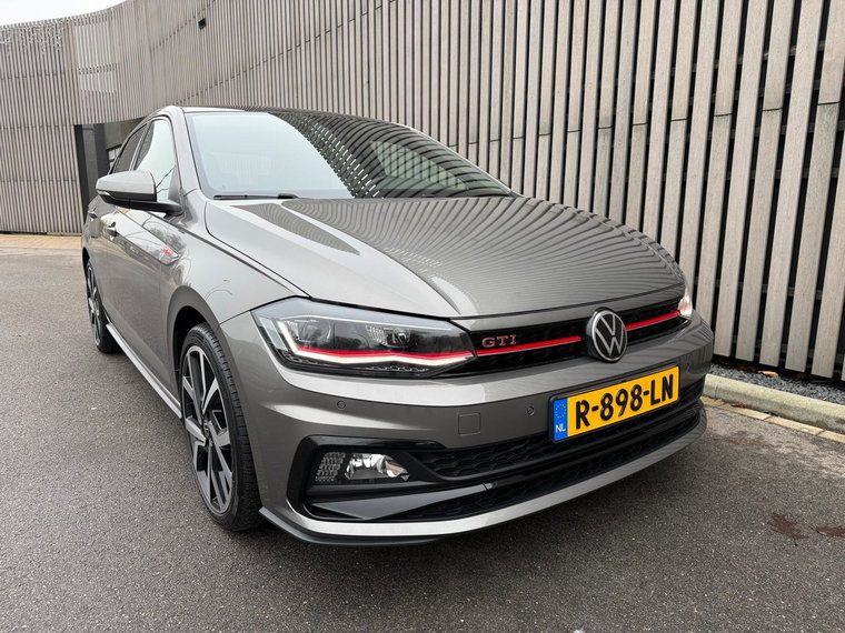 Vehicle Image 36