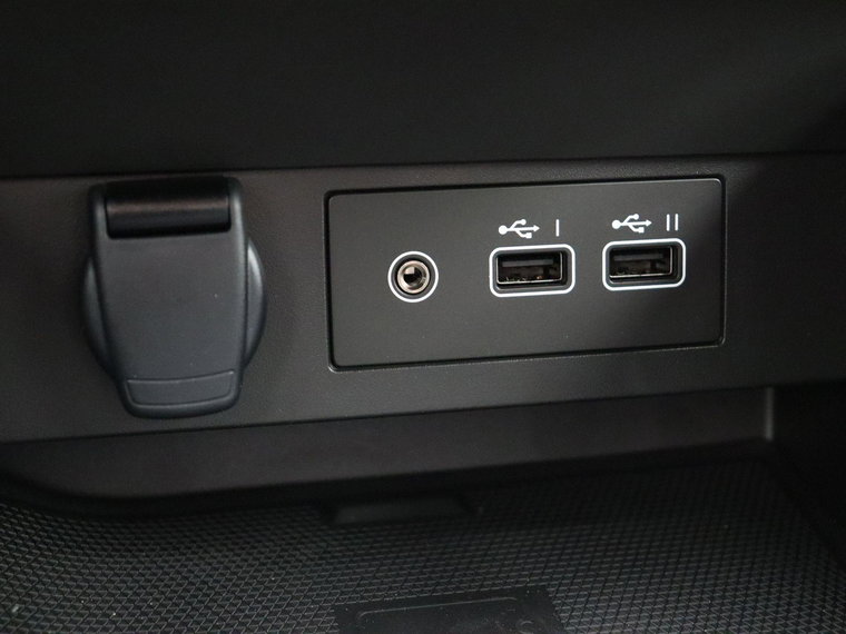Vehicle Image 27
