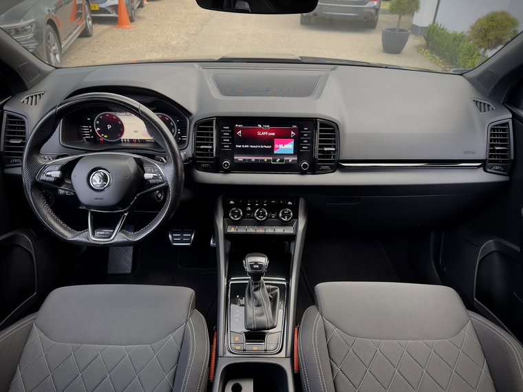 Vehicle Image 15