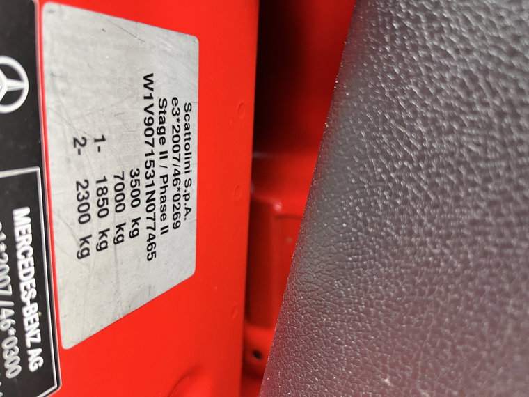 Vehicle Image 38