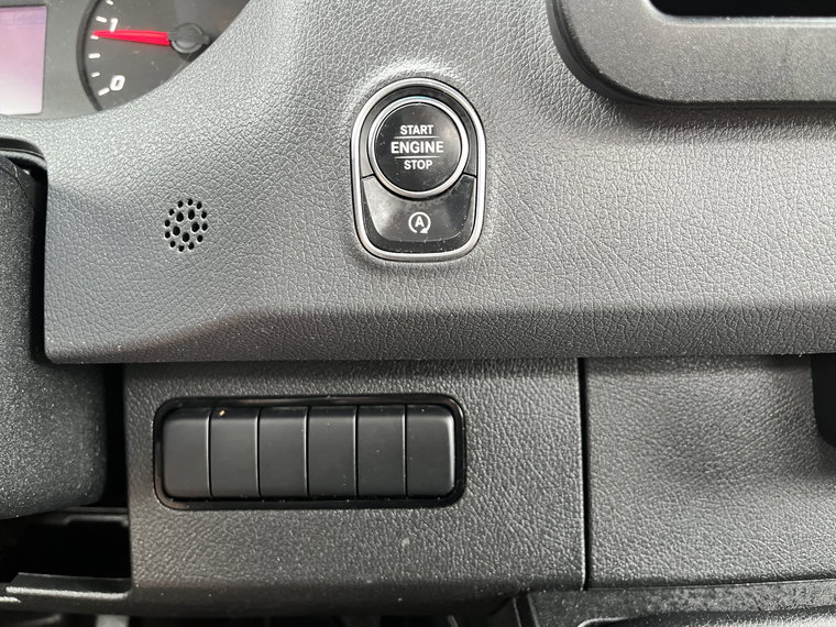 Vehicle Image 41