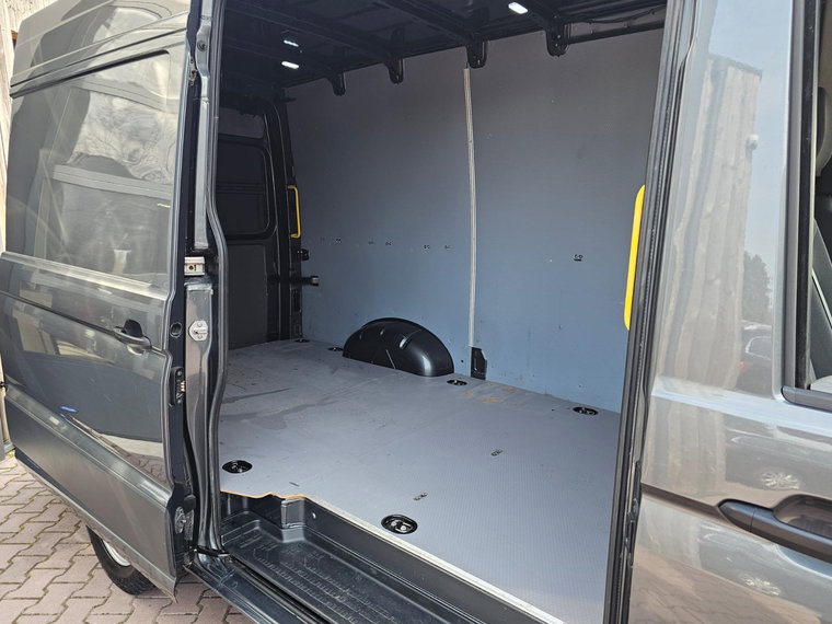 Vehicle Image 39