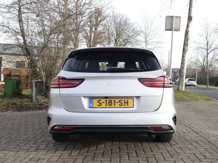 Vehicle Image 33