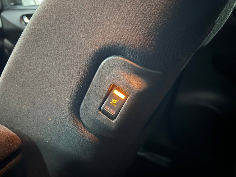 Vehicle Image 26