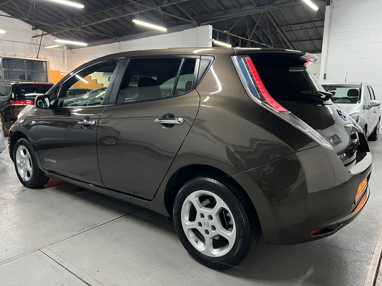 Vehicle Image 30