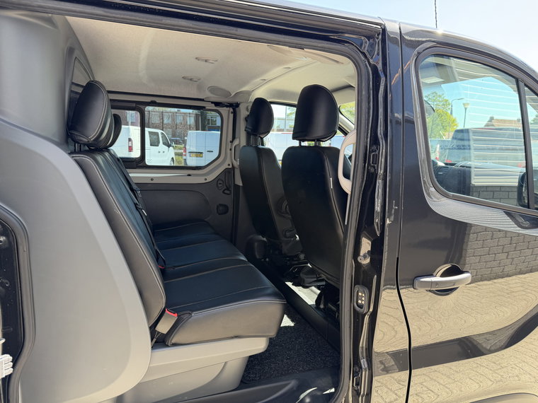 Vehicle Image 33