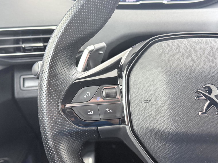 Vehicle Image 26