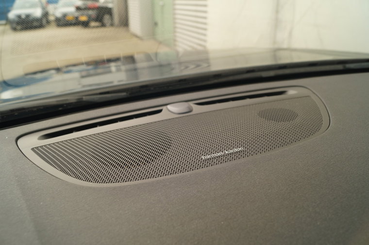 Vehicle Image 39