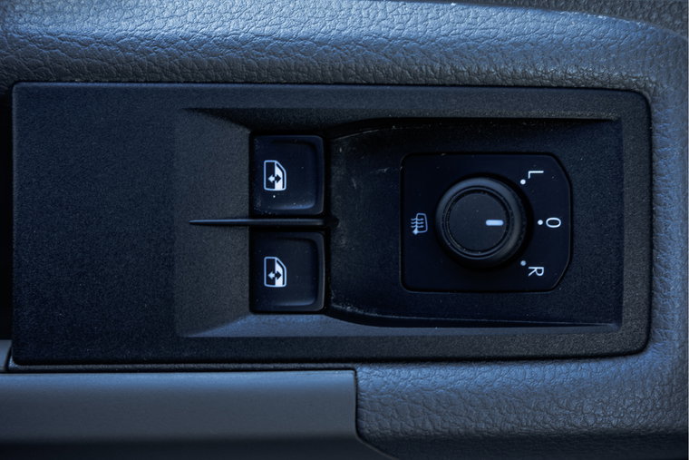 Vehicle Image 22
