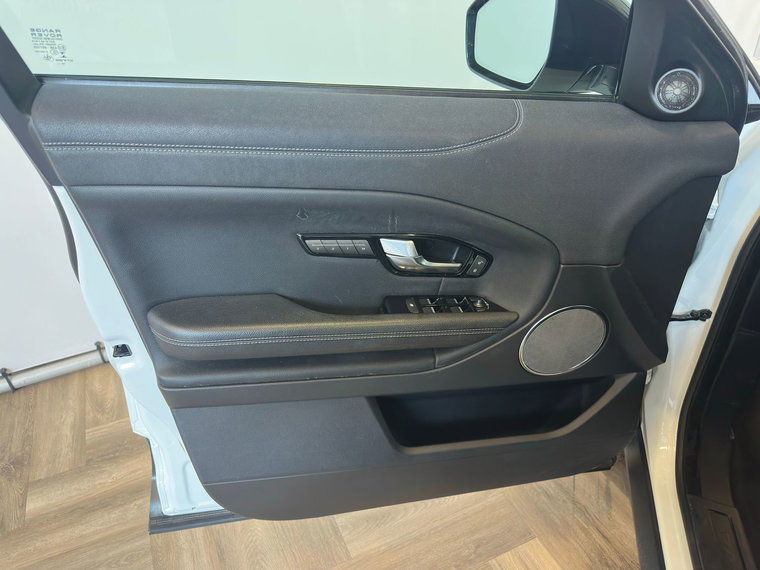 Vehicle Image 41