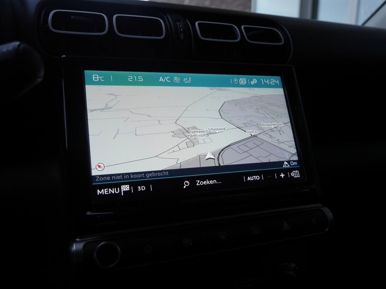 Vehicle Image 23