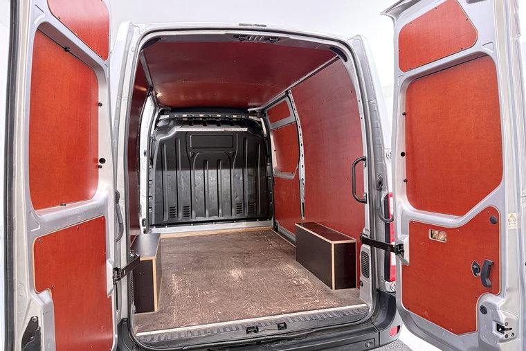 Vehicle Image 36
