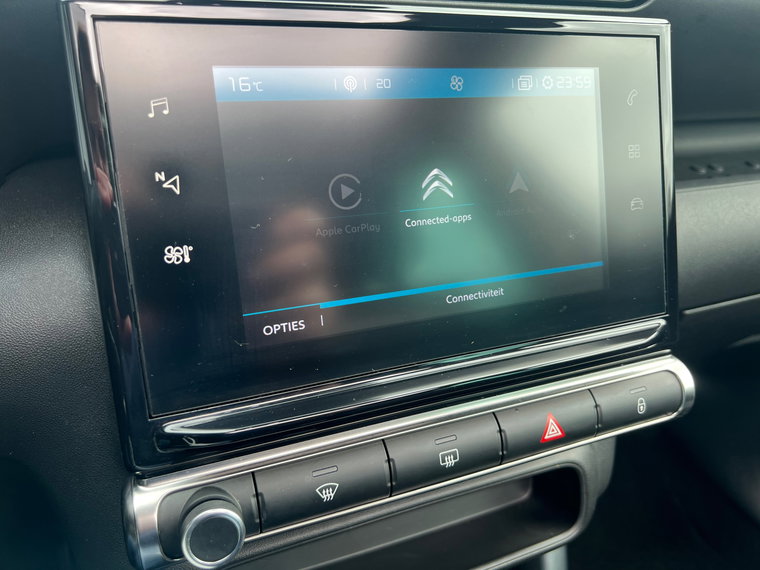 Vehicle Image 19