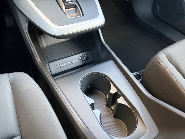 Vehicle Image 36
