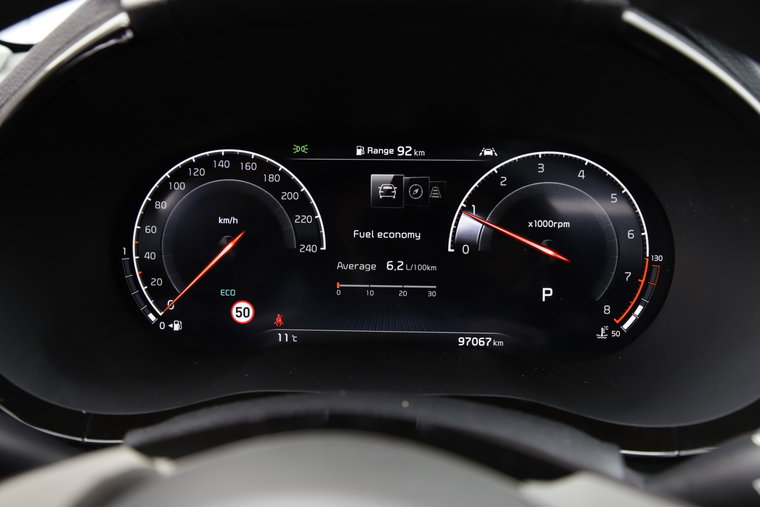 Vehicle Image 18