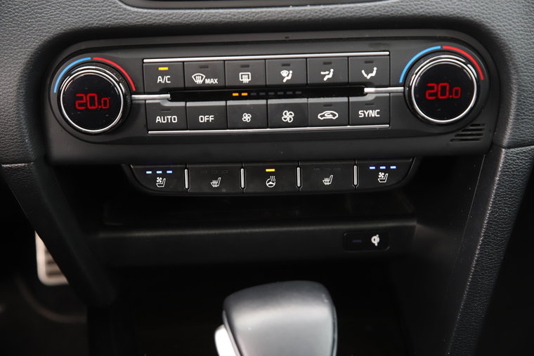Vehicle Image 33