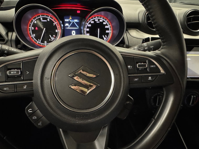 Vehicle Image 22