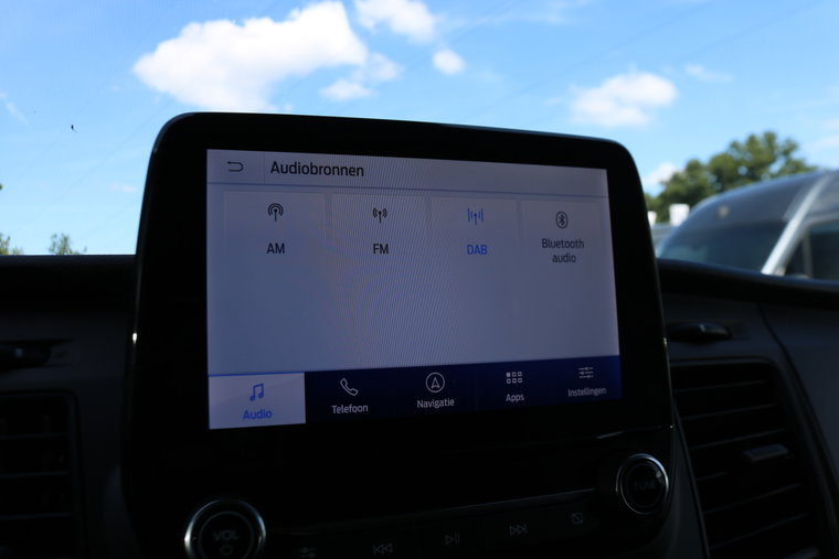 Vehicle Image 30