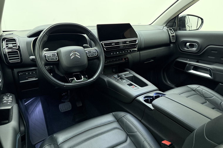Vehicle Image 20