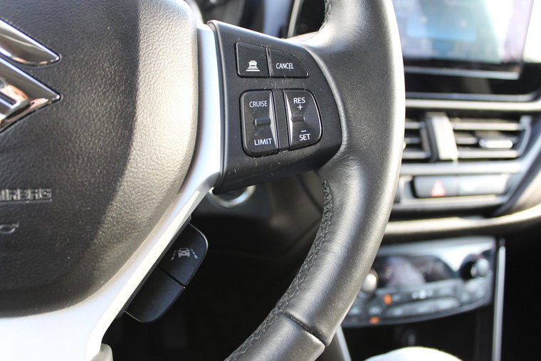 Vehicle Image 23