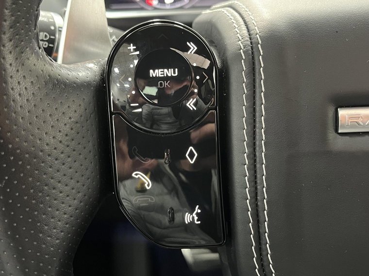 Vehicle Image 35