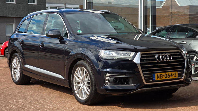 Vehicle Image 7