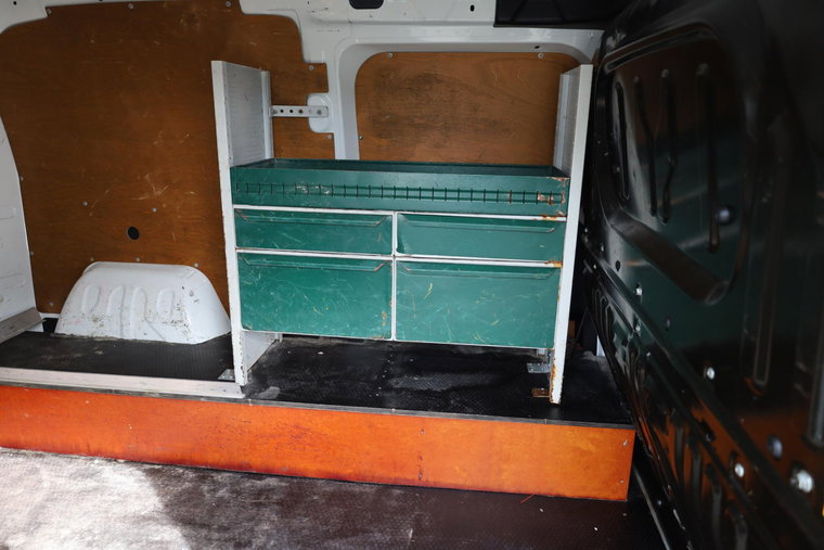 Vehicle Image 22
