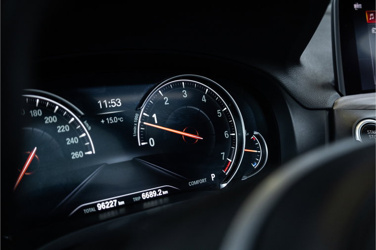 Vehicle Image 13