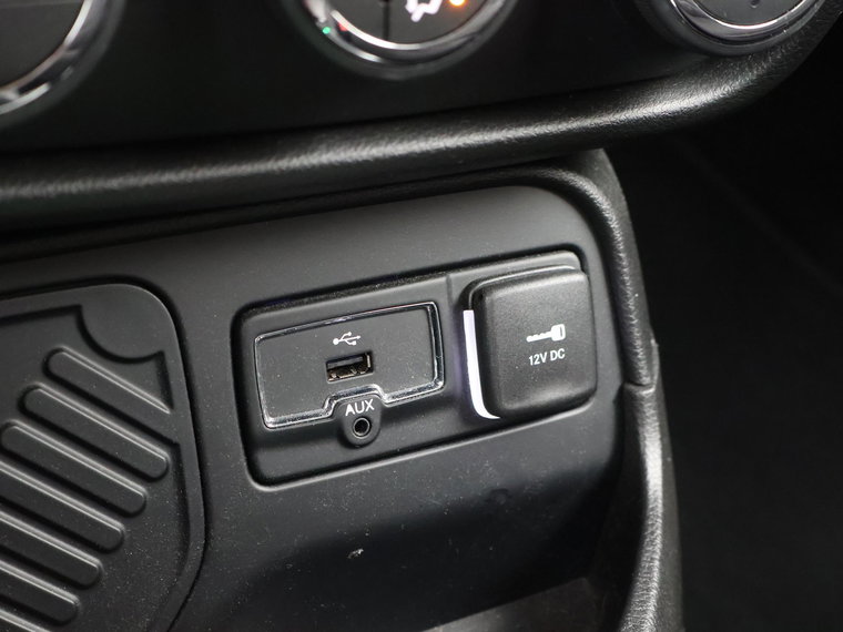 Vehicle Image 39
