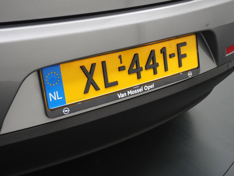 Vehicle Image 35
