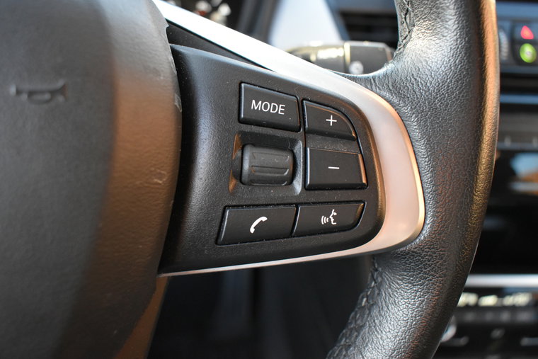 Vehicle Image 24