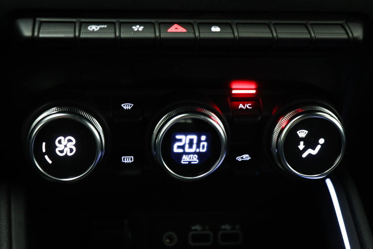Vehicle Image 37
