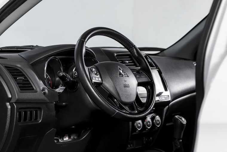 Vehicle Image 14