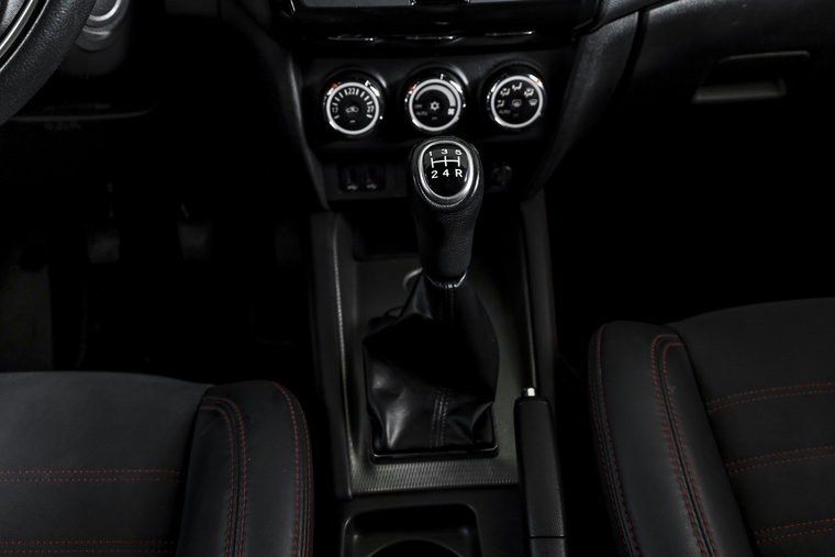 Vehicle Image 24